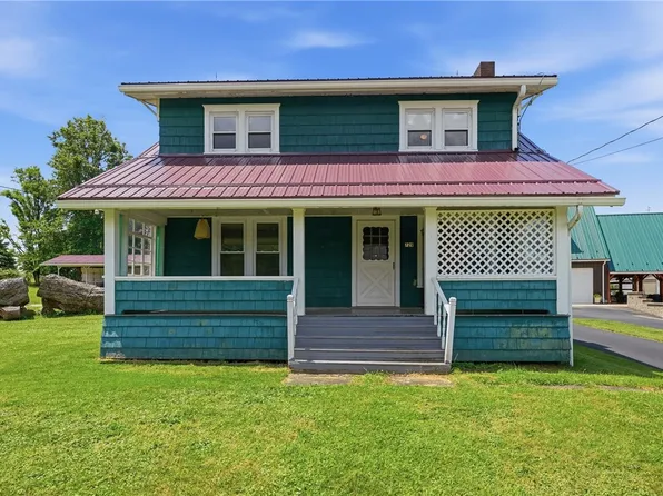 729 Mercer Rd, Greenville, PA 16125