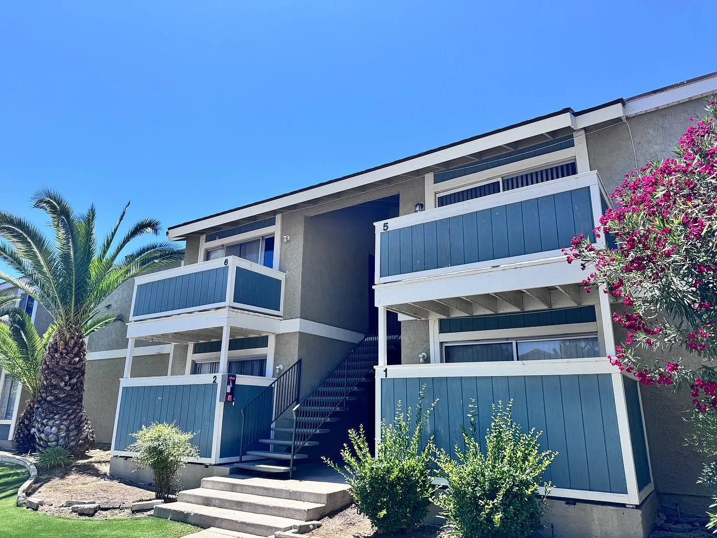 Panorama Pointe Apartments — Photo 2