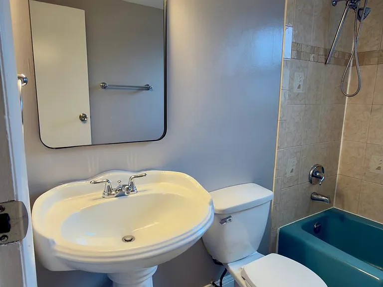 556 Orchard St NW — Photo 15