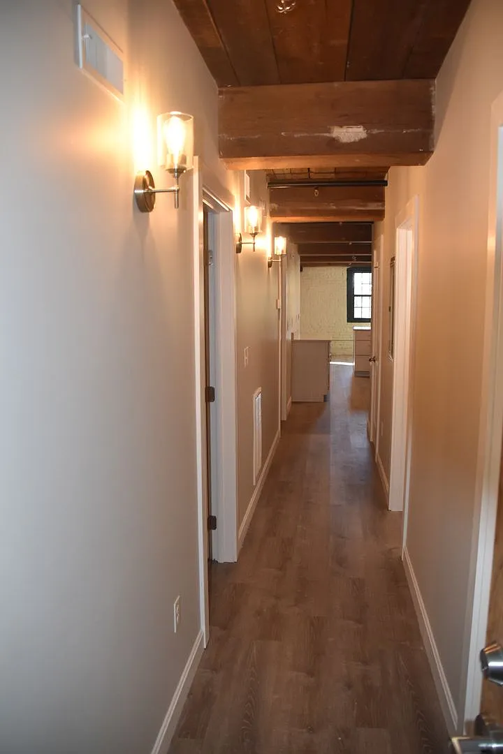4 Bay Road — Photo 2