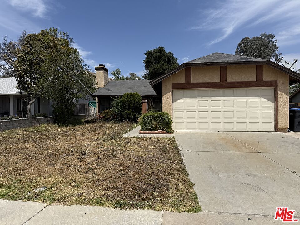 1st image of 22740 Kinross Ln