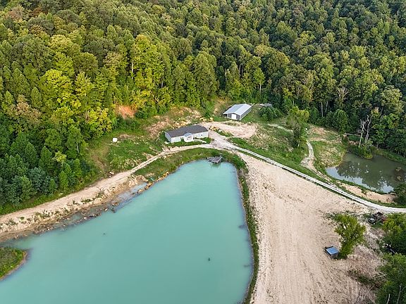 4th image of 132-1000 Lazy Bee Ln
