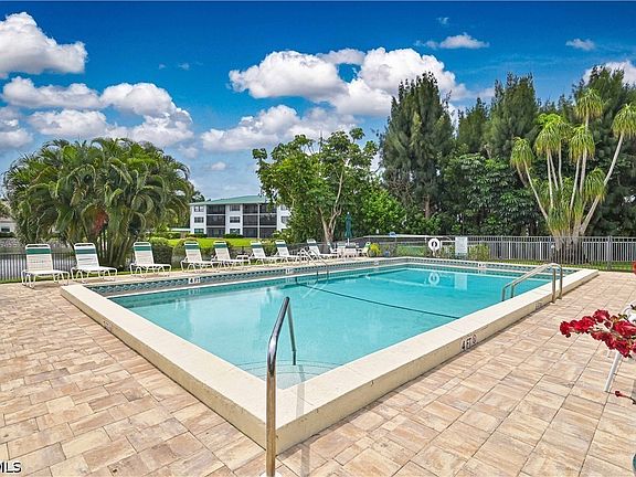 3rd image of 3030 Binnacle Dr APT 307