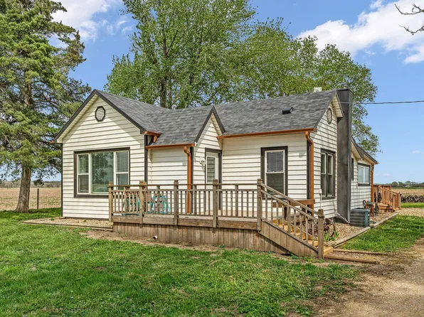 3544 NW Davis Rd, Rossville, KS 66533