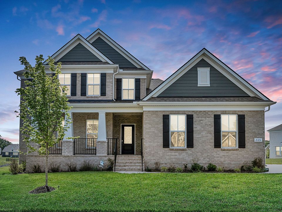 1st image of 205 Heydon Ct
