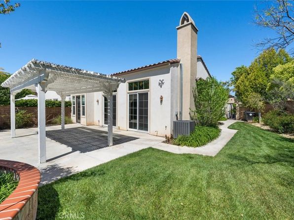 23705 Western Cedar Ct, Valencia, CA 91354