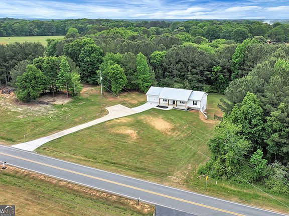 3rd image of 396 Harvey Lokey Rd