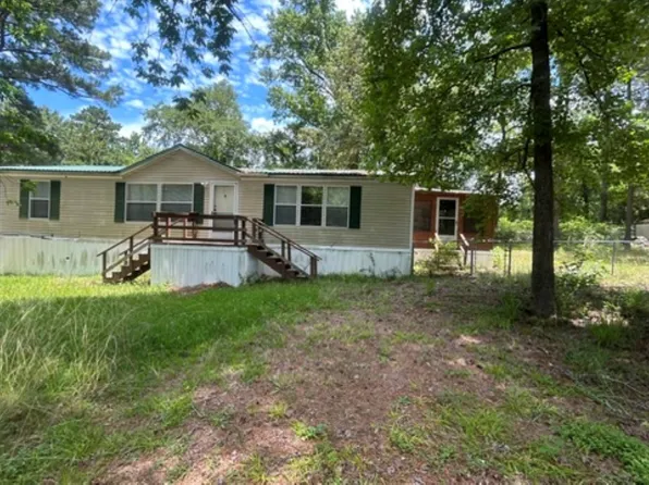 16 Caddo Dr, Huntsville, TX 77320