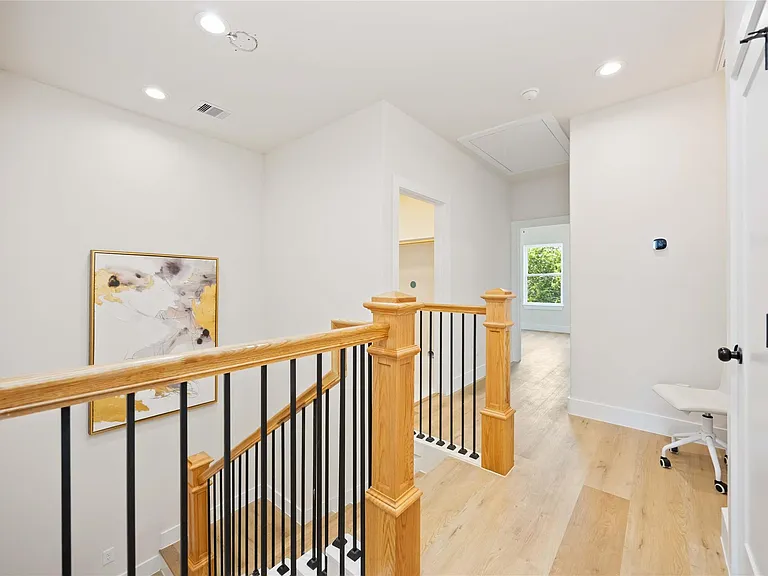 10608 Ashville Dr — Photo 20