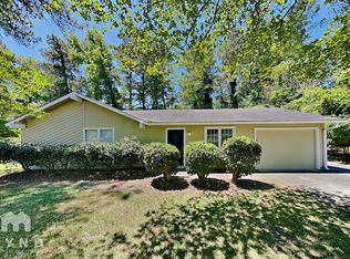 9062 Homewood Dr, Riverdale, GA 30274
