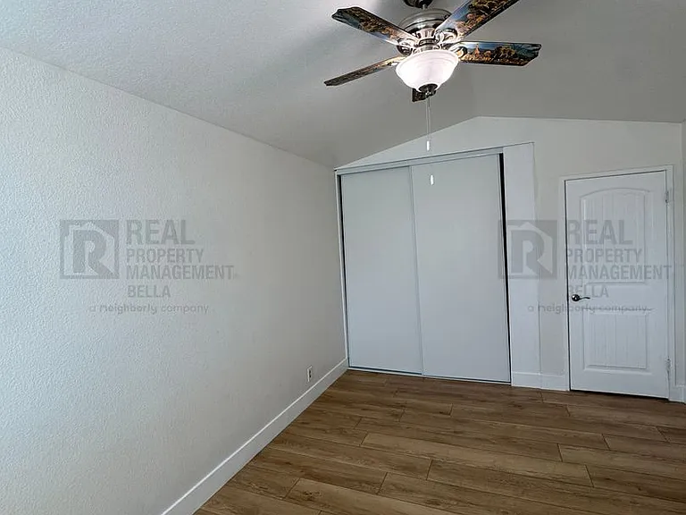 30882 Kiowa River Ct — Photo 35