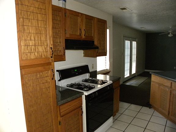 5th image of 4304 Hillspire Ave NW