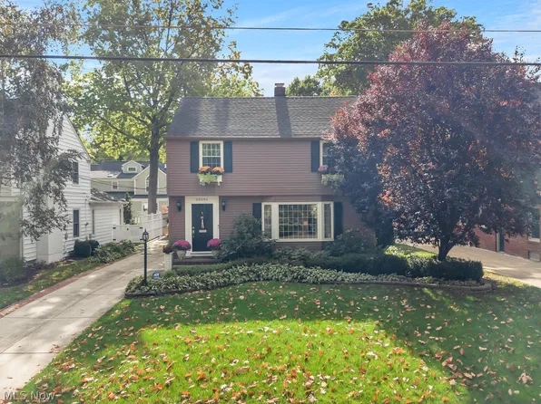 20581 Beaconsfield Blvd, Rocky River, OH 44116