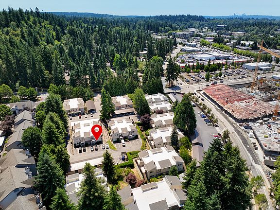 5th image of 12718 NE 120th St