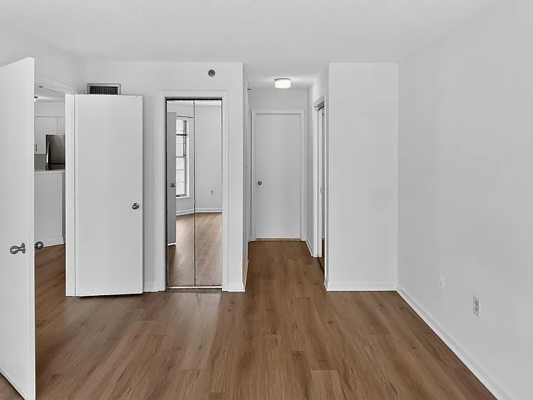 1230 23rd St NW #604 — Photo 17