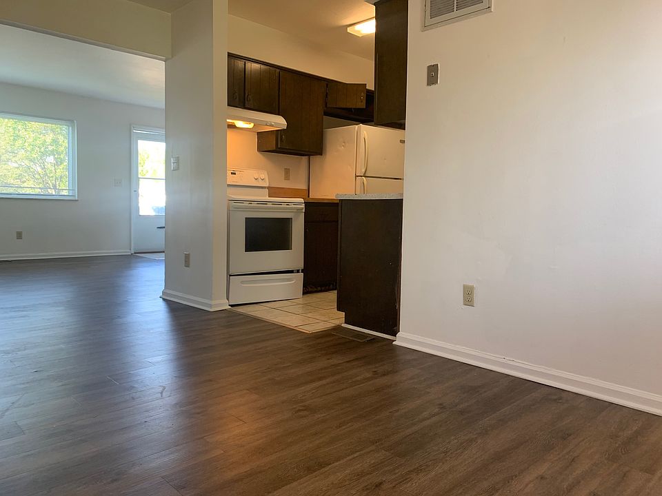 1st image of 3097 Silver Rock Ave #3099