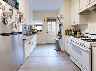 32 Brock St APT 1, Brighton, MA 02135