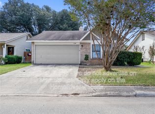 9730 Hidden Brk, San Antonio, TX 78250