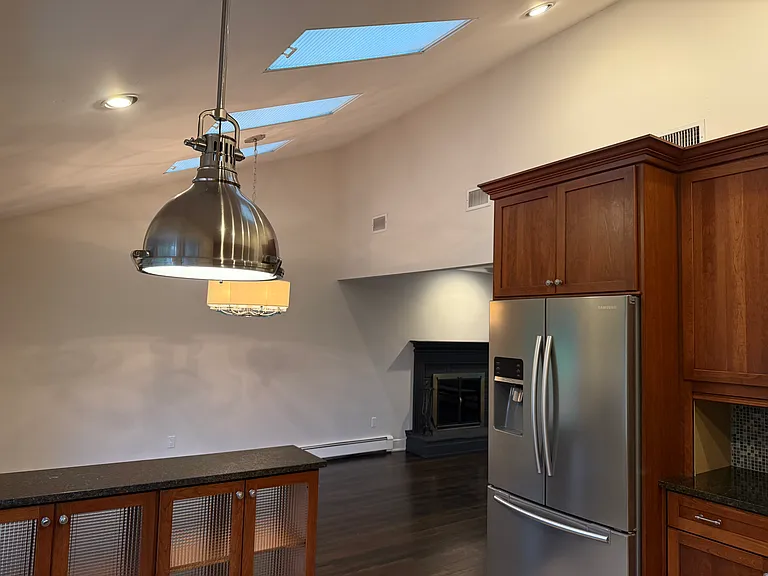 21 Sandra Dr — Photo 5