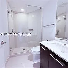 55 SW 9th St #3903 — Photo 10