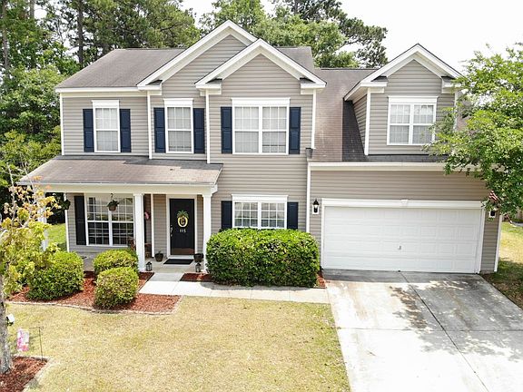 2nd image of 115 Saw Palm Dr