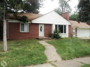 8182 Dale St, Dearborn Heights, MI 48127