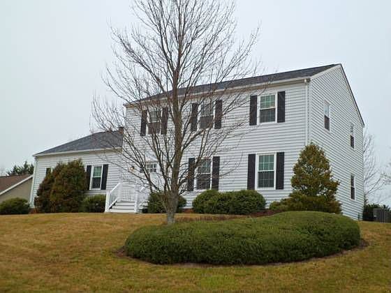 1st image of 1302 Maplewood Ln