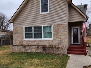 421 Lewis St, Belding, MI 48809
