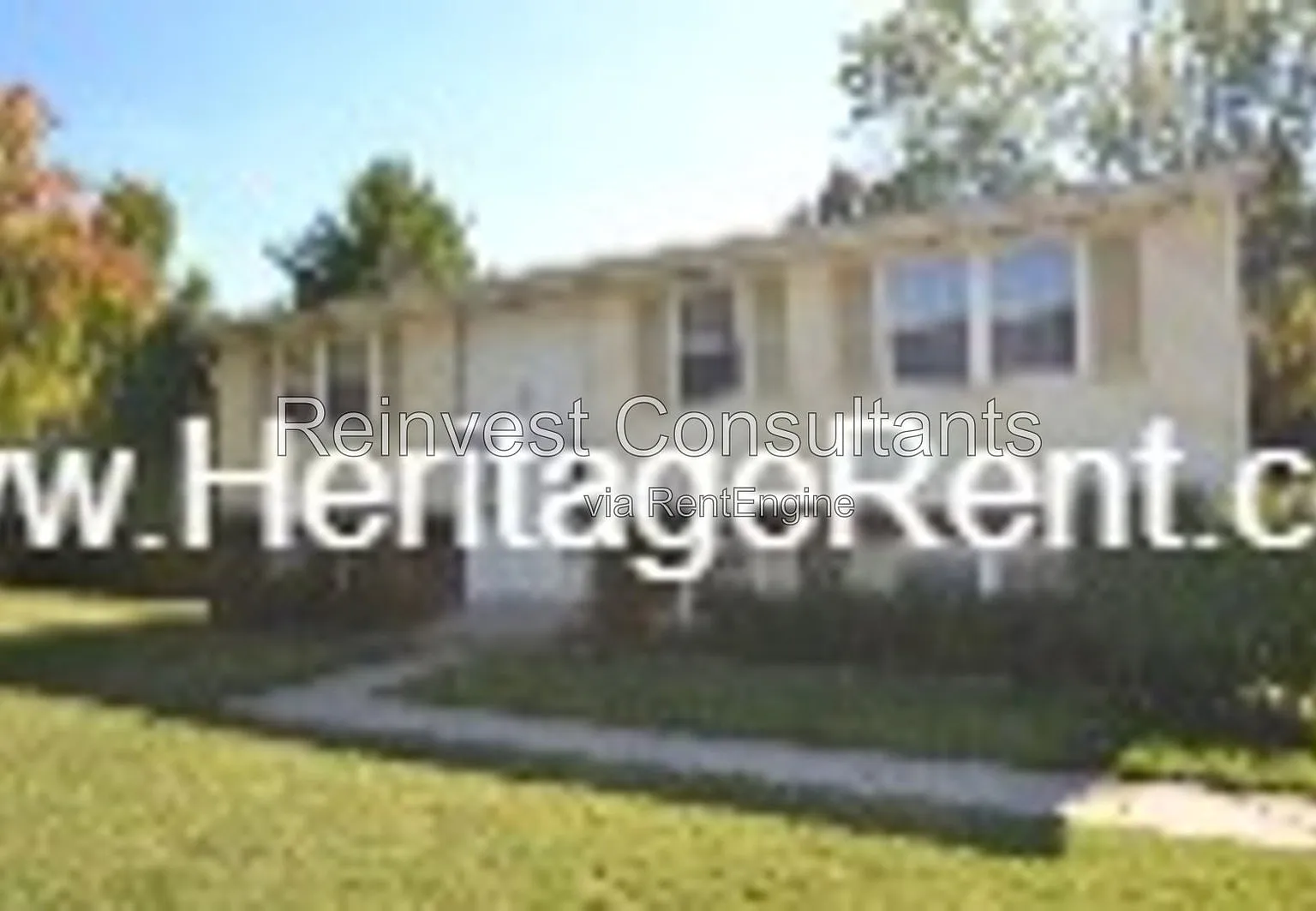 2 bed, 1.0 bath, 900 sqft, $1,095 — Photo 1
