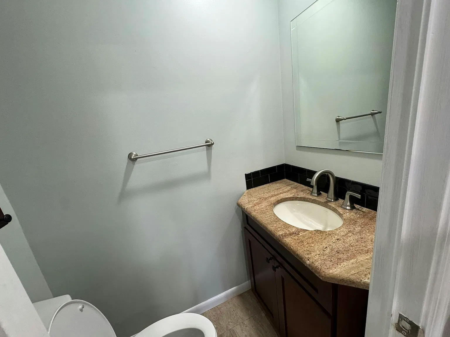 4110 Salford Court — Photo 4