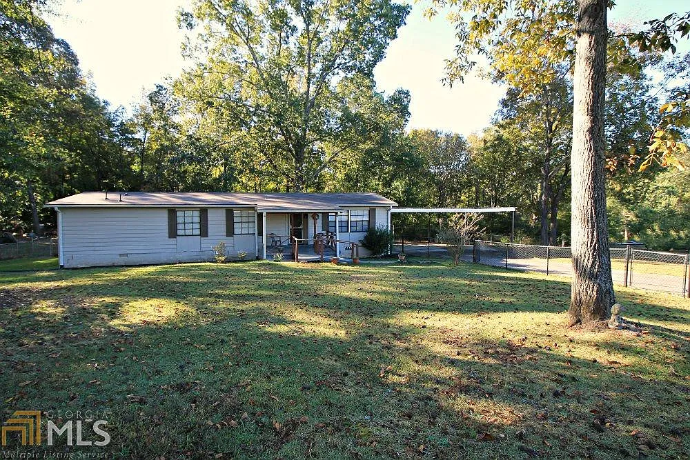 230 Wake Dr photo 1