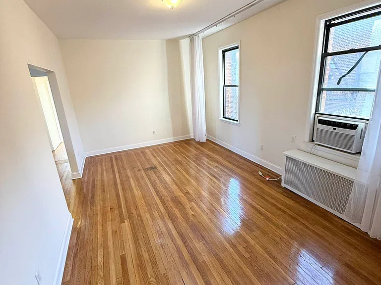 115-25 Metropolitan Ave #61 — Photo 6