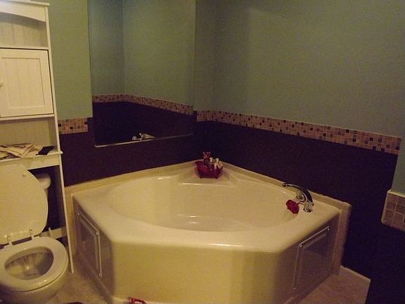 Garden Tub In Master Suite