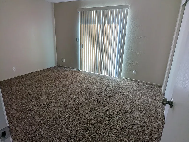 939 Jamieson Ct #4 — Photo 5