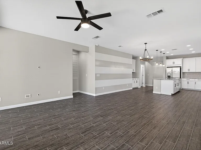 14363 W Charter Oak Rd — Photo 6