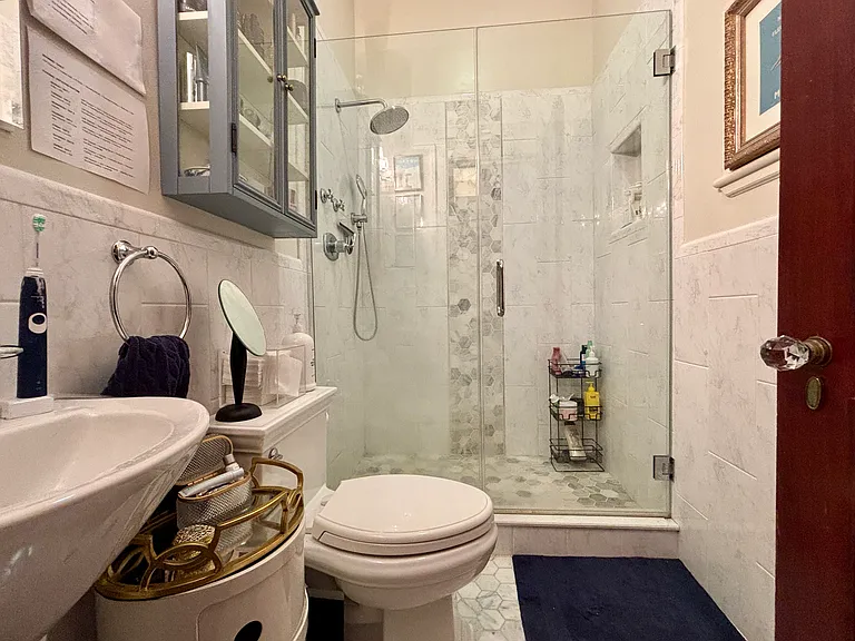 403 Commonwealth Ave #2F — Photo 7