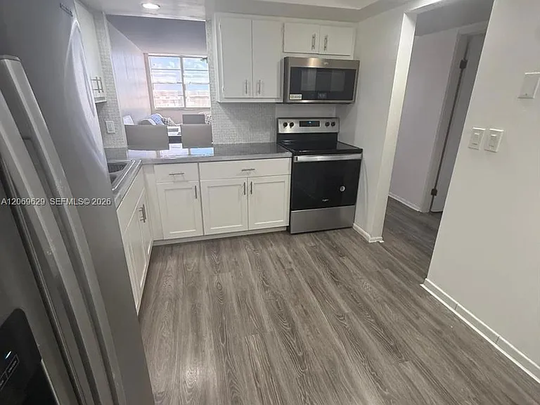 1351 NE Miami Gardens Dr #1113E — Photo 2