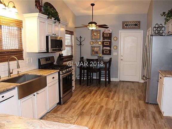 2nd image of 66 Graythorn Mountain Ct
