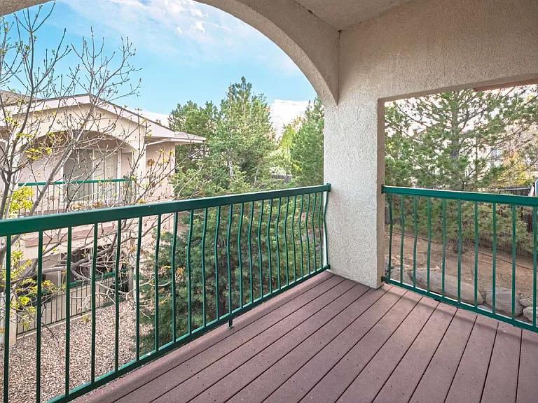 3080 Mandalay Grv #7 — Photo 2