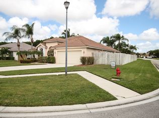 7985 Chambers Ct, Lake Worth, FL 33467