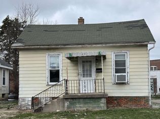 211 S Hamilton St, Lincoln, IL