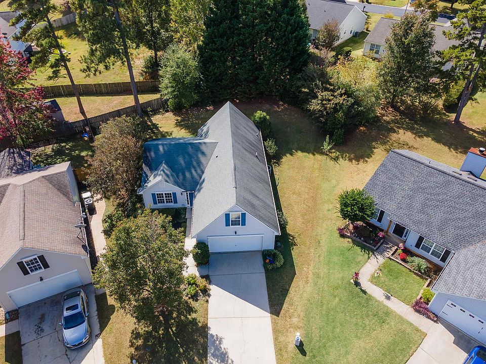 243 Kittiwake Ln, Boiling Springs, SC 29316 | Zillow