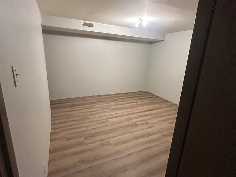 1532 N Maybelle Pl — Photo 8