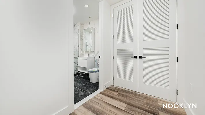 Rented by Nooklyn NYC LLC | media 65