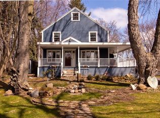 836 Weiland Rd, Rochester, NY 14626