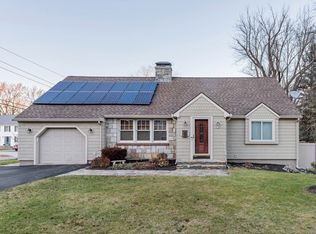 1-1A Manor Rd, Auburn, MA 01501