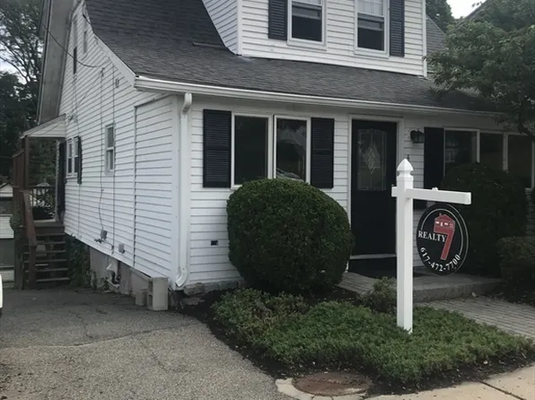 453 Adams St, Quincy, MA 02169