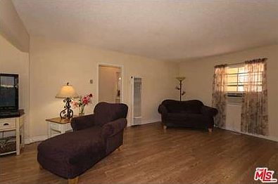 3rd image of 11301 Grayridge Dr