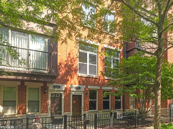 2517 S Calumet Ave #31A, Chicago, IL 60616