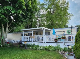 168 Shoreline Dr E, Port Sanilac, MI 48469